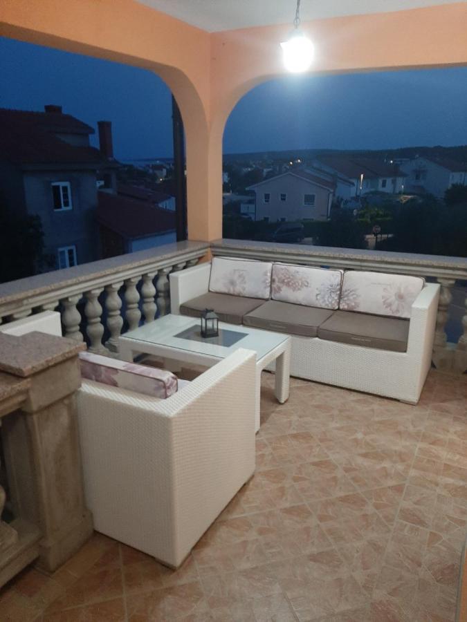 Apartmani Bulajic Krk Town Exterior foto