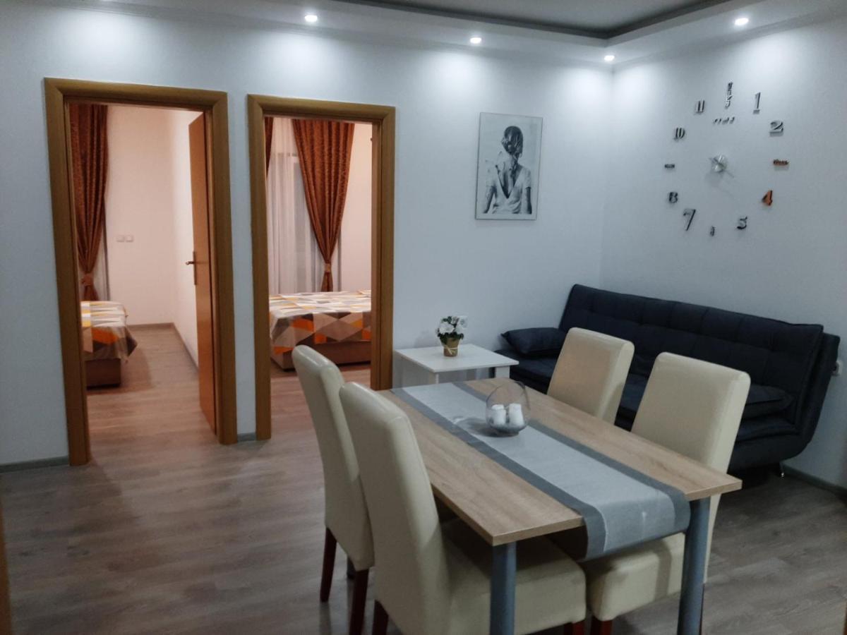 Apartmani Bulajic Krk Town Exterior foto