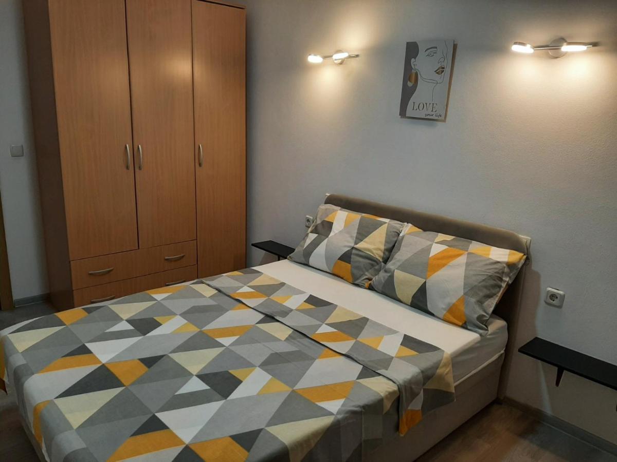 Apartmani Bulajic Krk Town Exterior foto
