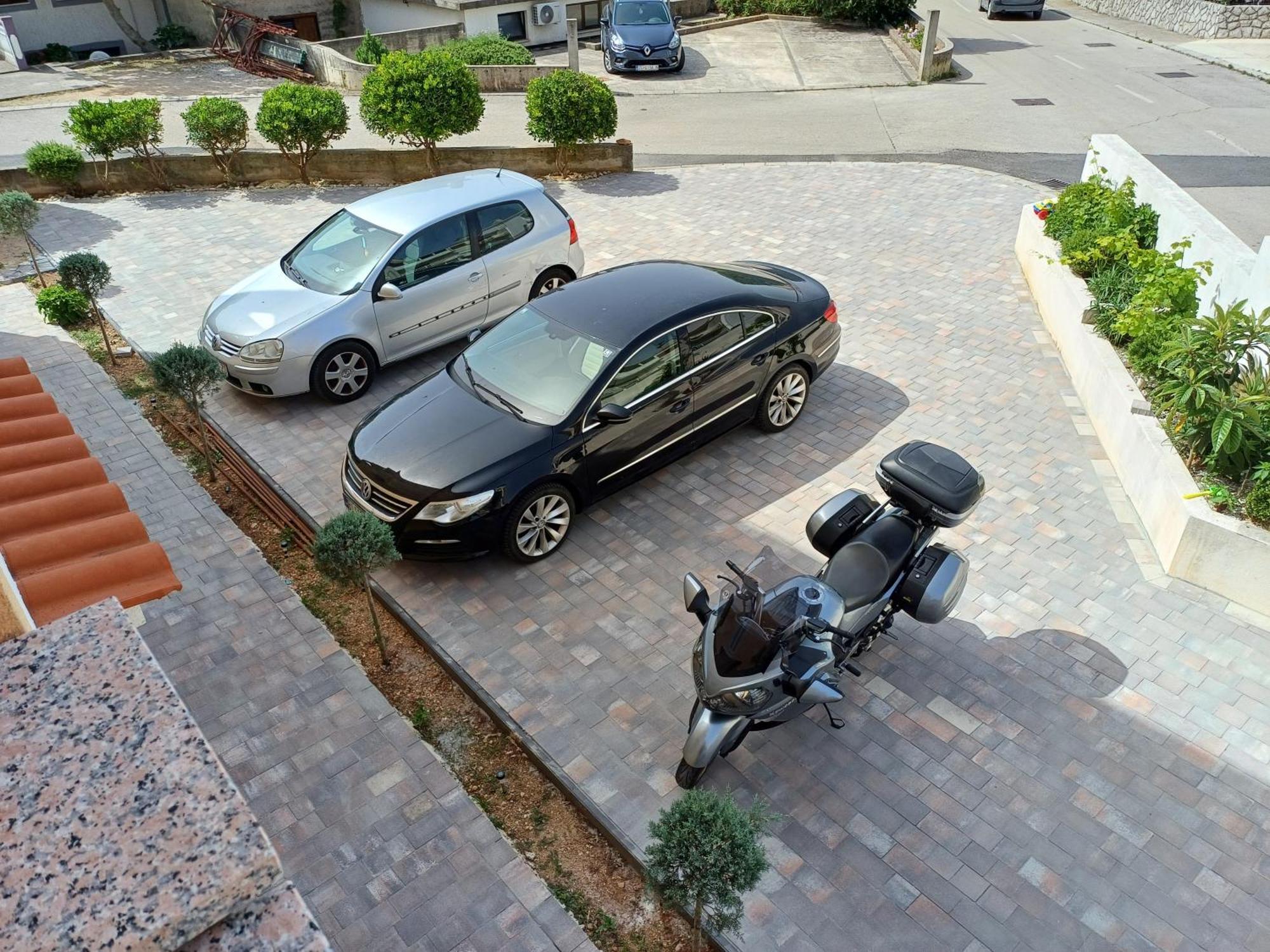 Apartmani Bulajic Krk Town Exterior foto